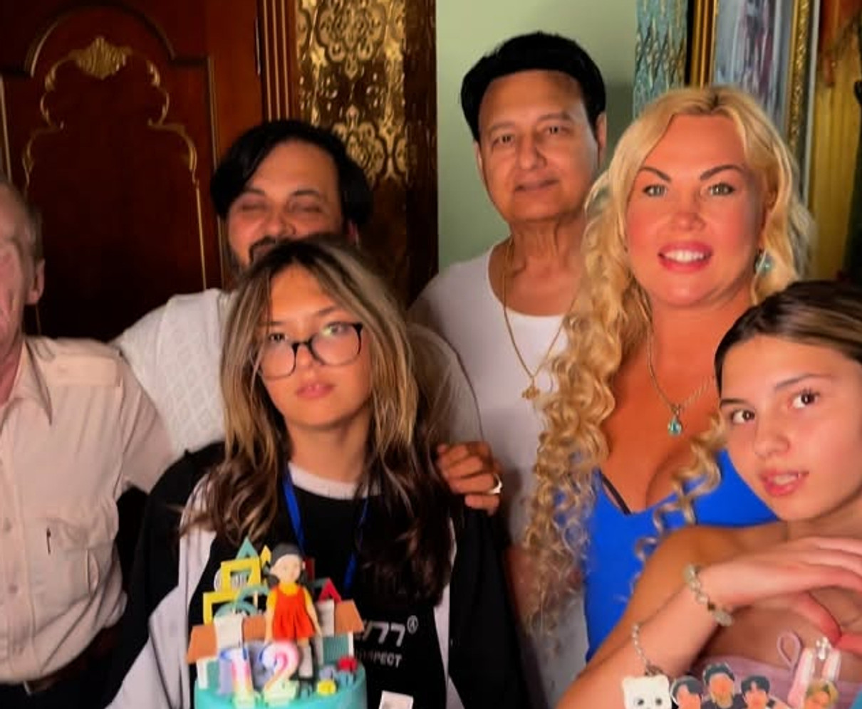 Камалія показала своїх донечок на дні народження