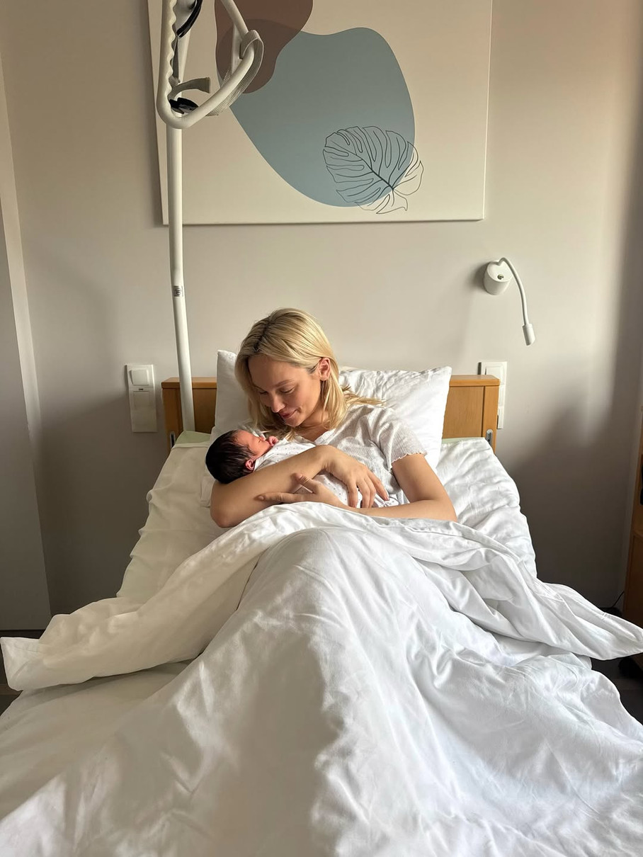 Роксолана із дочкою