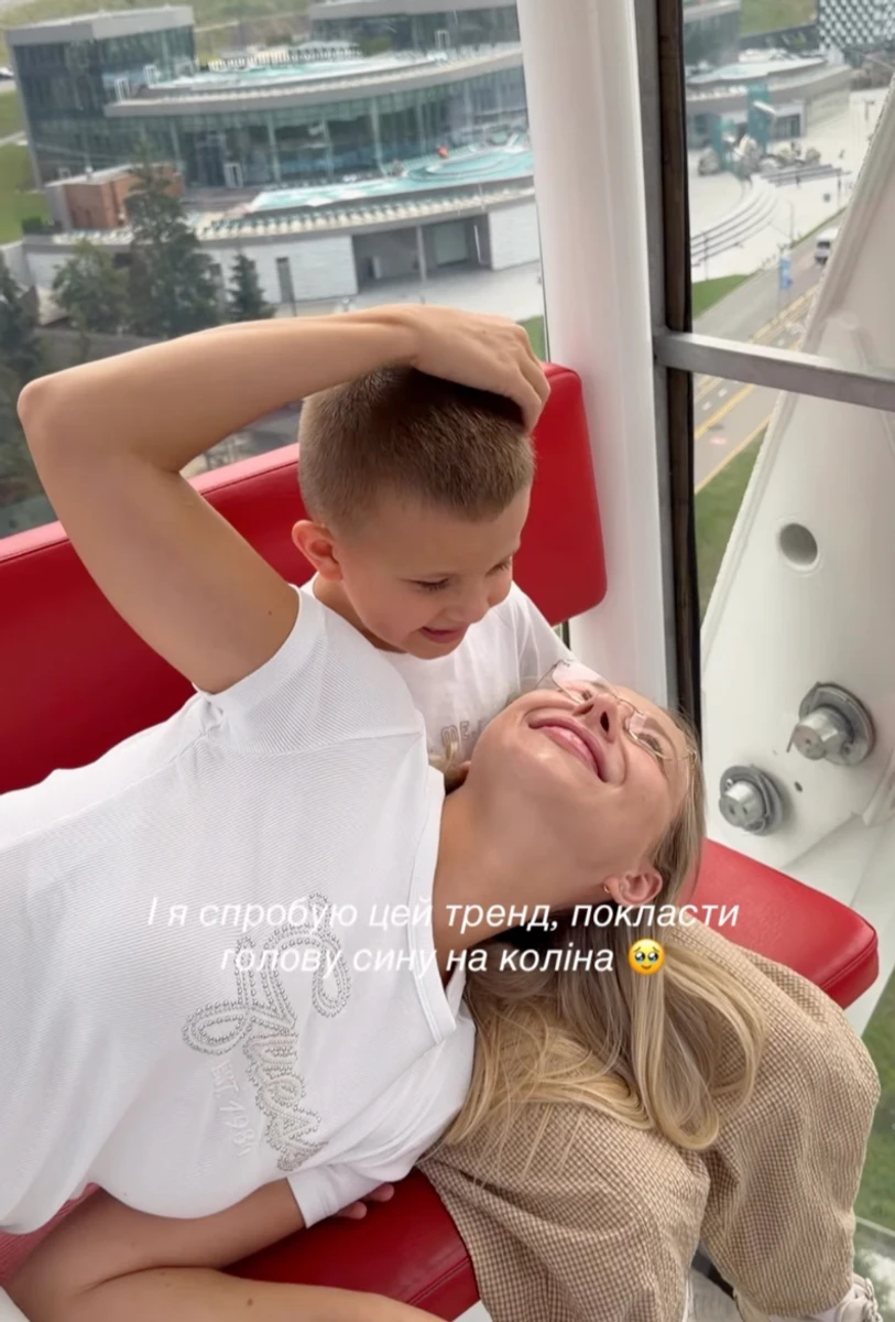 Дружина Павліка показала реакцію сина на милий тренд
