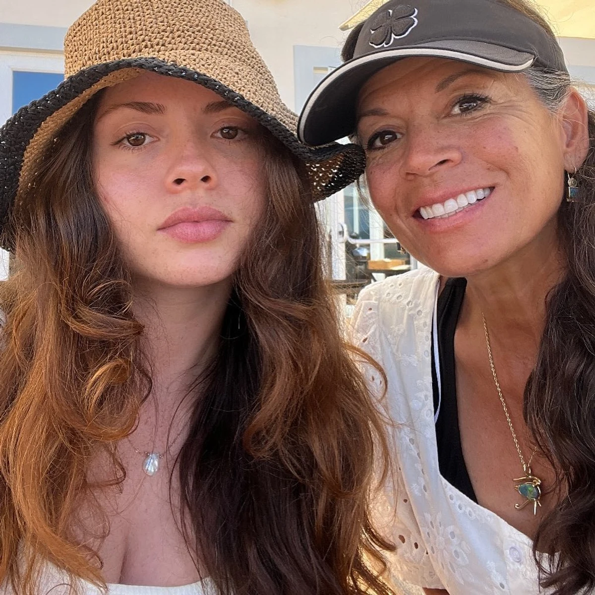 Морган та Діна Іствуд